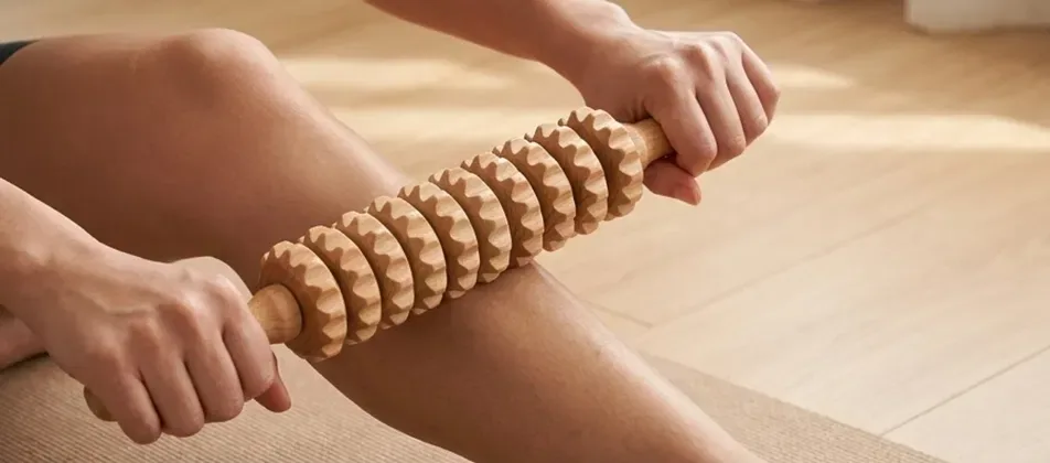 Tester using Stride roller on calf